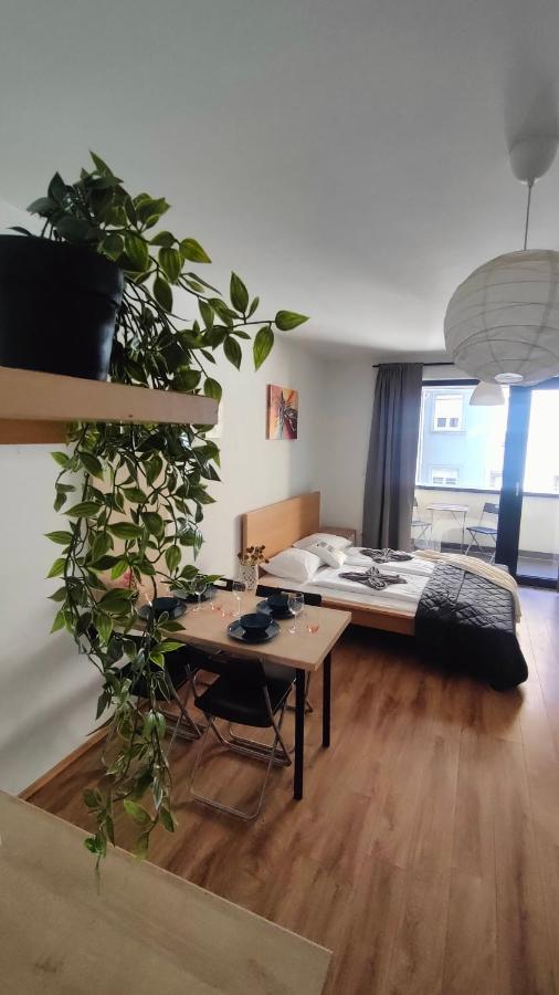 Super Cozy & Central Apartment Budapest Bagian luar foto