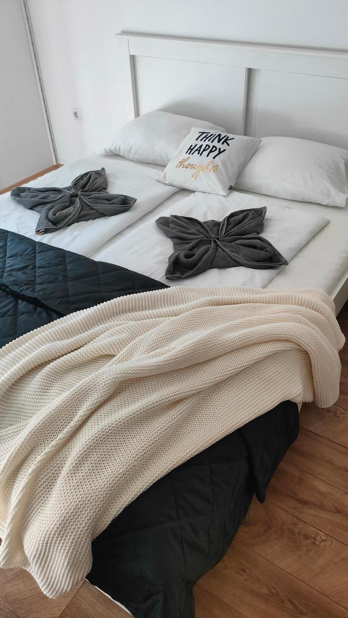 Super Cozy & Central Apartment Budapest Bagian luar foto