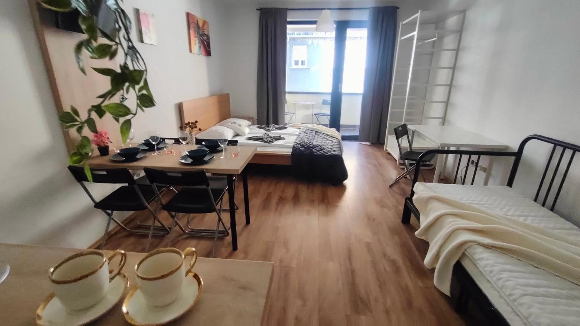 Super Cozy & Central Apartment Budapest Bagian luar foto